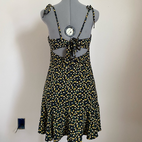NEW - Wild Fable size M; lemon print mini dress - Picture 3 of 4